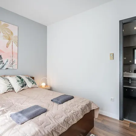 Center Wellness - Pool-gym-parking Apartament